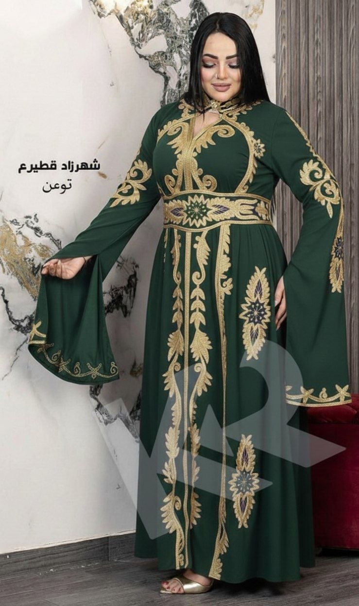 عبايه بطابع خليجي